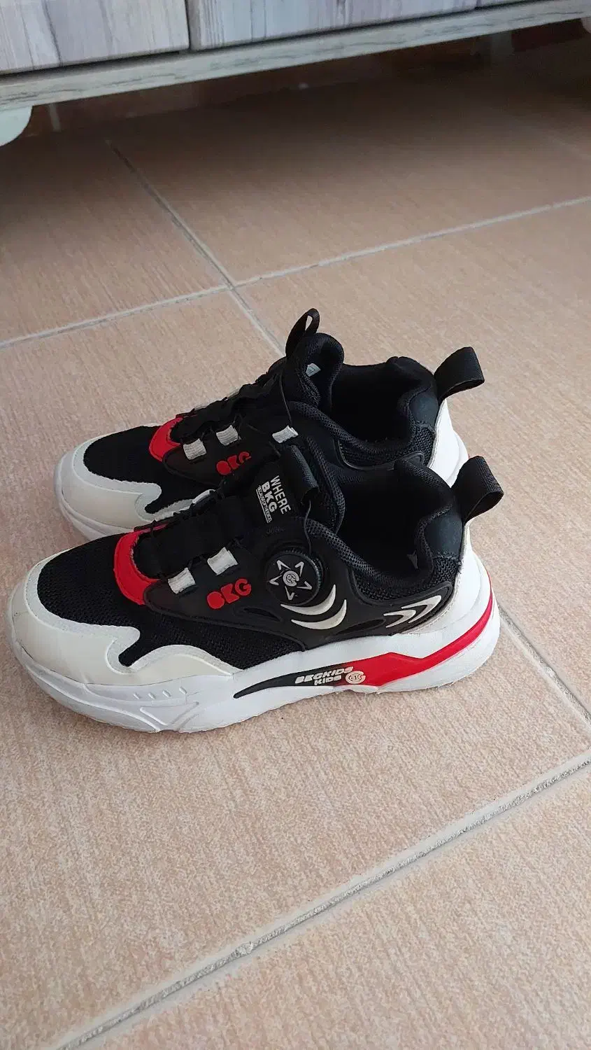 کتانی اسپرت|کیف، کفش، کمربند|خلخال, |دیوار