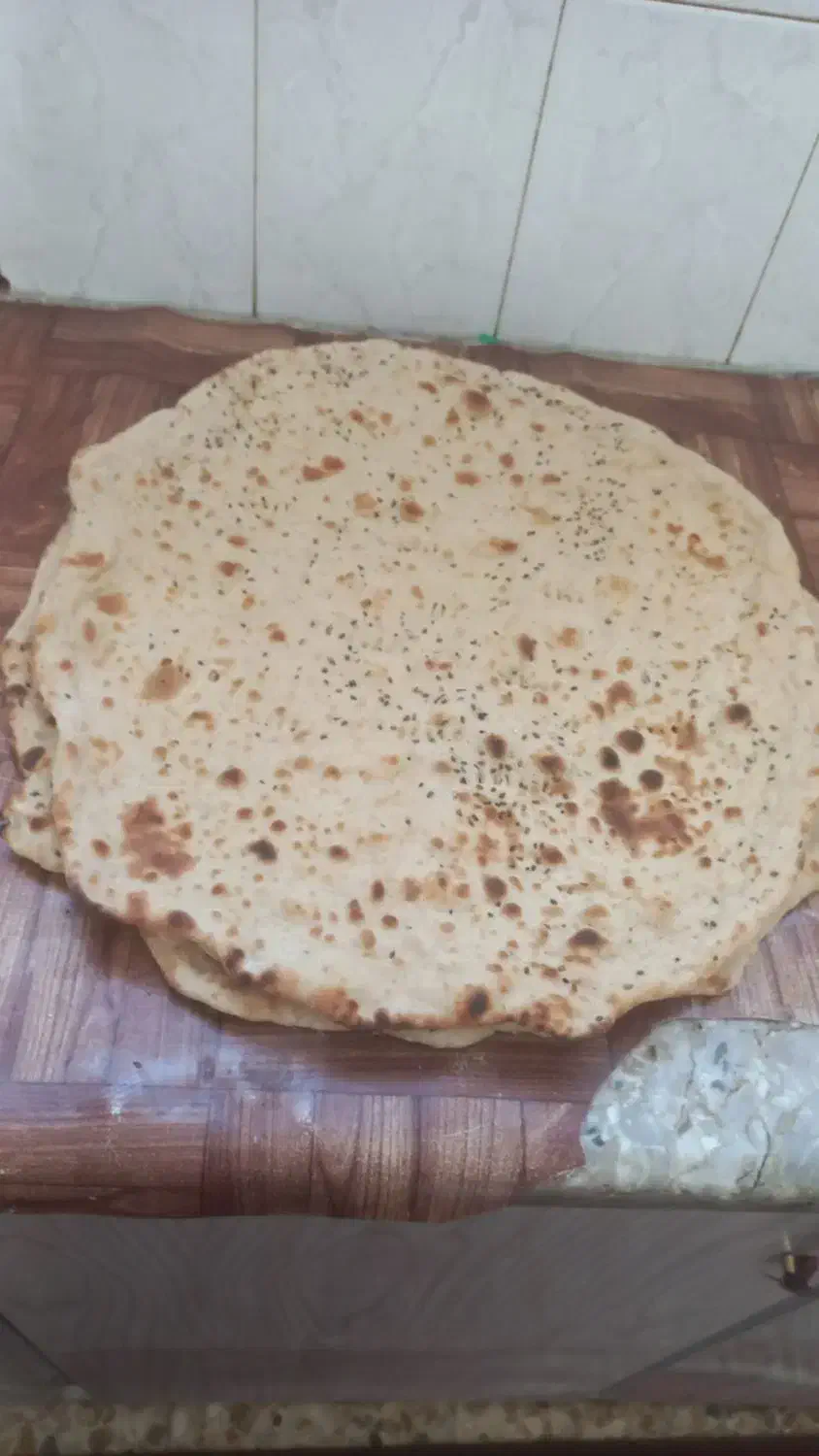 نان خانگی|خوردنی و آشامیدنی|بروجن, |دیوار