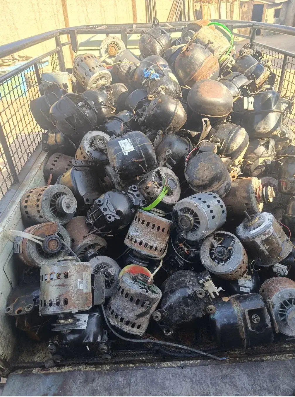 خریدارکمپرسور سوخته (موتور یخچال)(نقدی)|یخچال و فریزر|صباشهر, |دیوار