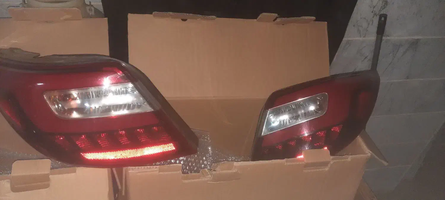 چراغ عقب دنا پلاس|قطعات یدکی و لوازم جانبی|تهران, امام زاده حسن|دیوار