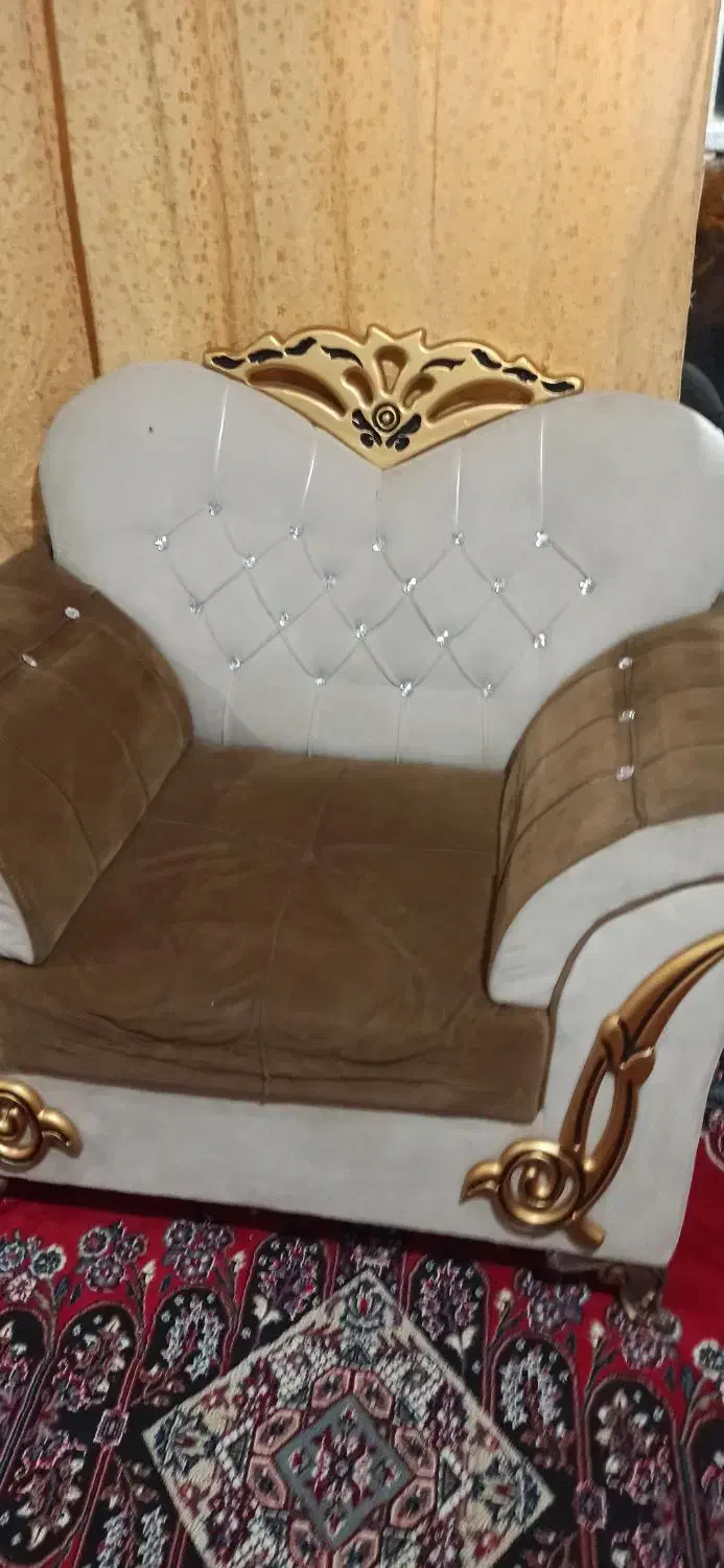 مبل سلطنتی 8نفره در حد نو|مبلمان خانگی و میز عسلی|مریوان, |دیوار