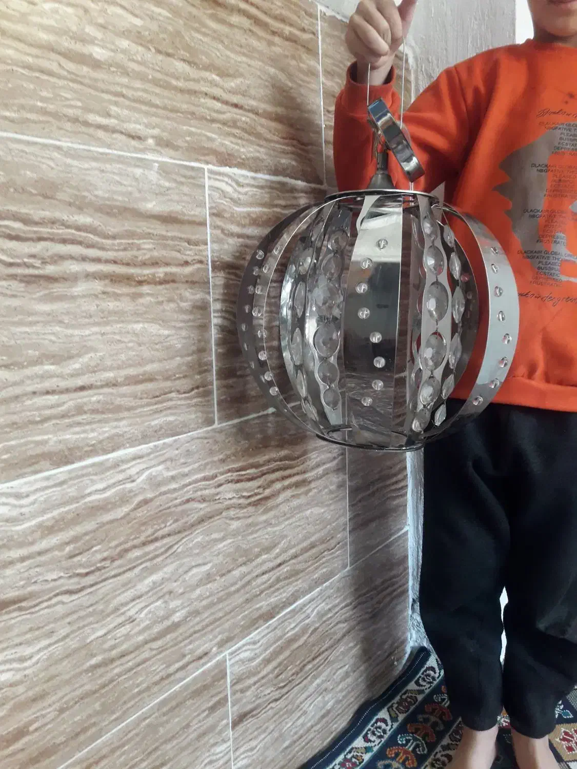 لوستر تکی سالم|لوستر و چراغ آویز|قائم‌شهر, |دیوار