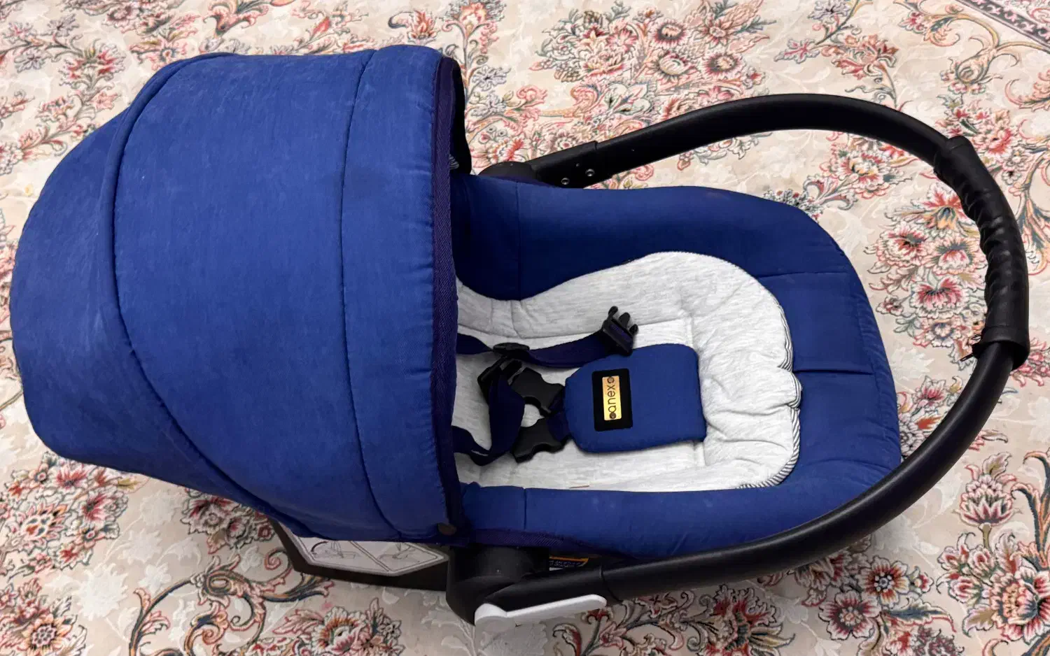 کریر نوزاد در حد نو|کالسکه و لوازم جانبی|تبریز, |دیوار