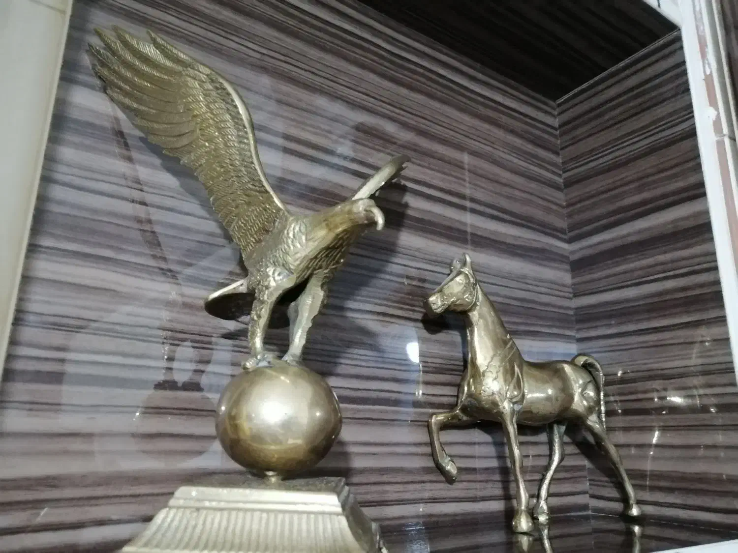 مجسمه های خاص برنجی برنزی هندی|مجسمه، تندیس، ماکت|سبزوار, کاشفی شمالی (دادگستری)|دیوار