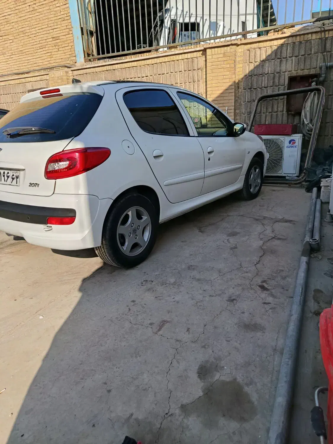 پژو 207 پاناروما|خودرو سواری و وانت|شیراز, پودنک|دیوار