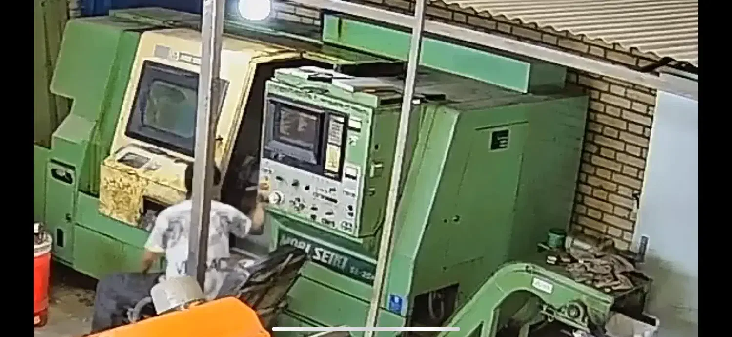 کارگر ساده و نیمه فنی|استخدام صنعتی، فنی، مهندسی|شریف‌آباد, |دیوار