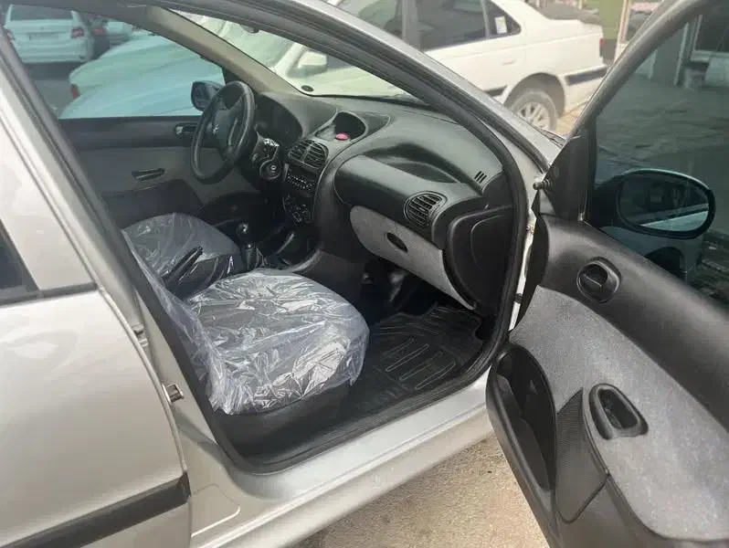 ۲۰۶ مدل ۸۶|خودرو سواری و وانت|آستارا, |دیوار