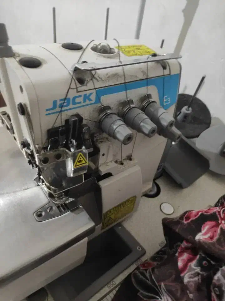 تعمیرات چرخ خیاطی راسته، زیگزال، وغیره|چرخ خیاطی و ریسندگی|هشتگرد, شهرک آپادانا|دیوار