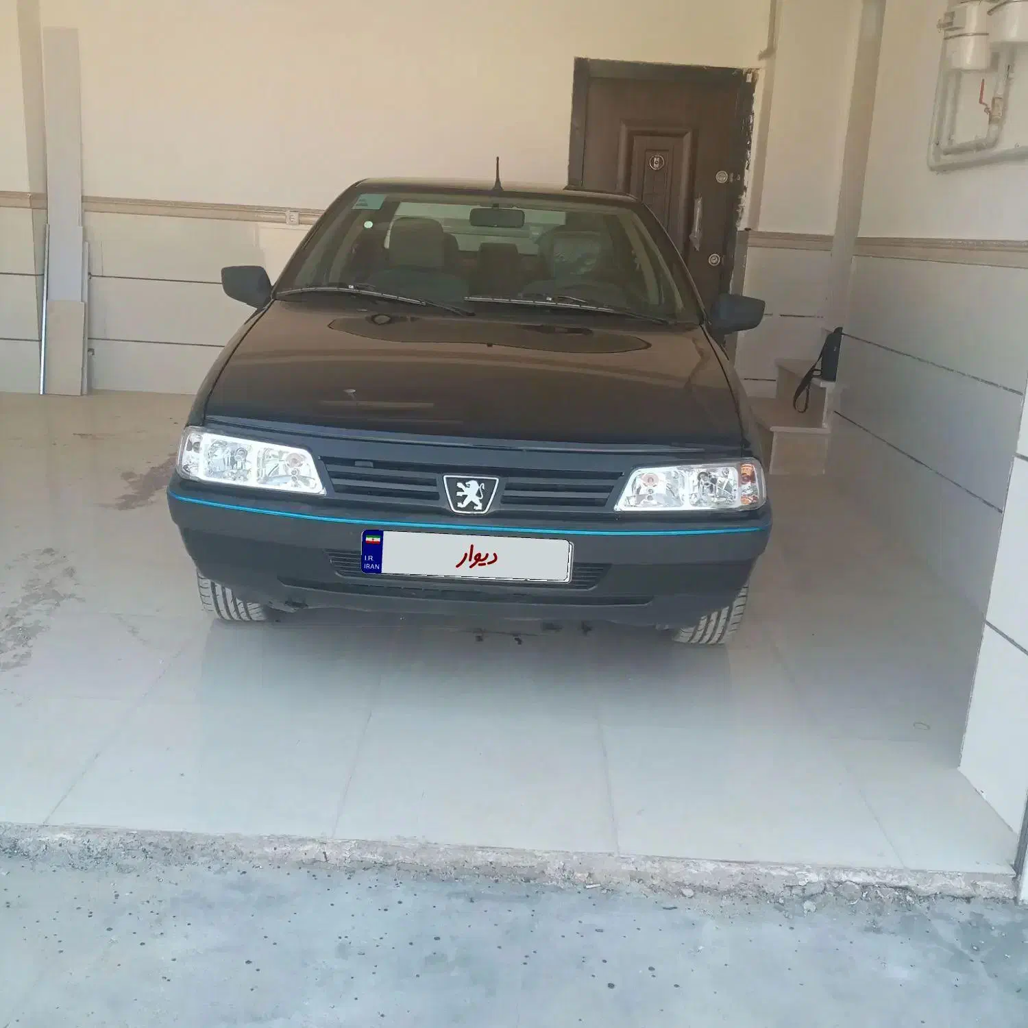 پژو ۴۰۵ GLX مدل ۹۸ اتاق تعویض ۴۰۴ برج ۶|خودرو سواری و وانت|قزوین, |دیوار