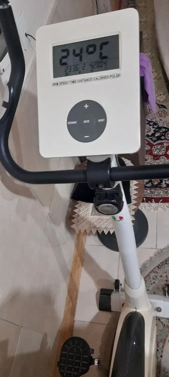 دوچرخه ثابت کار کرده حرفه ای|تجهیزات ورزشی|رودهن, |دیوار