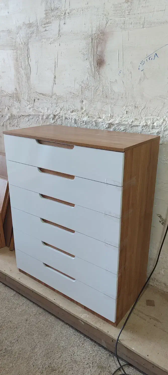 شلف کمدلباس|جاکفشی، کمد، دراور|نیشابور, گنبد سبز|دیوار