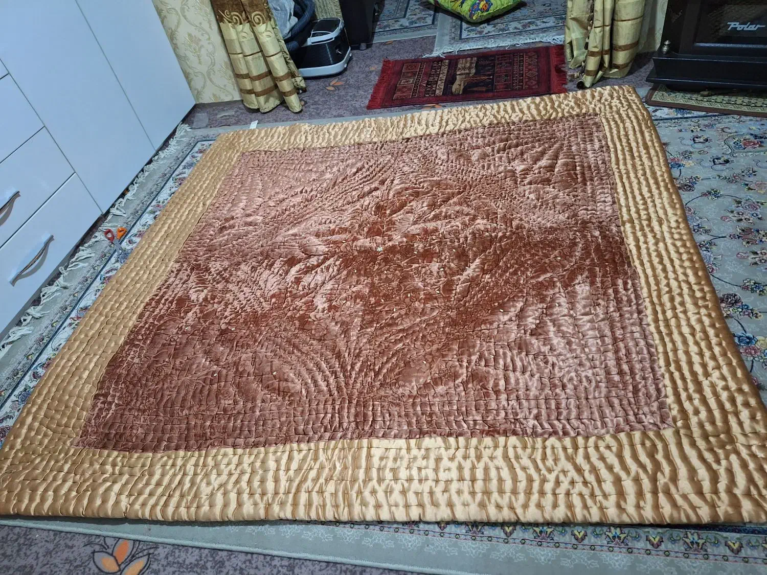 لحاف مخمل|رختخواب، بالش، پتو|ری, شهید بهشتی|دیوار