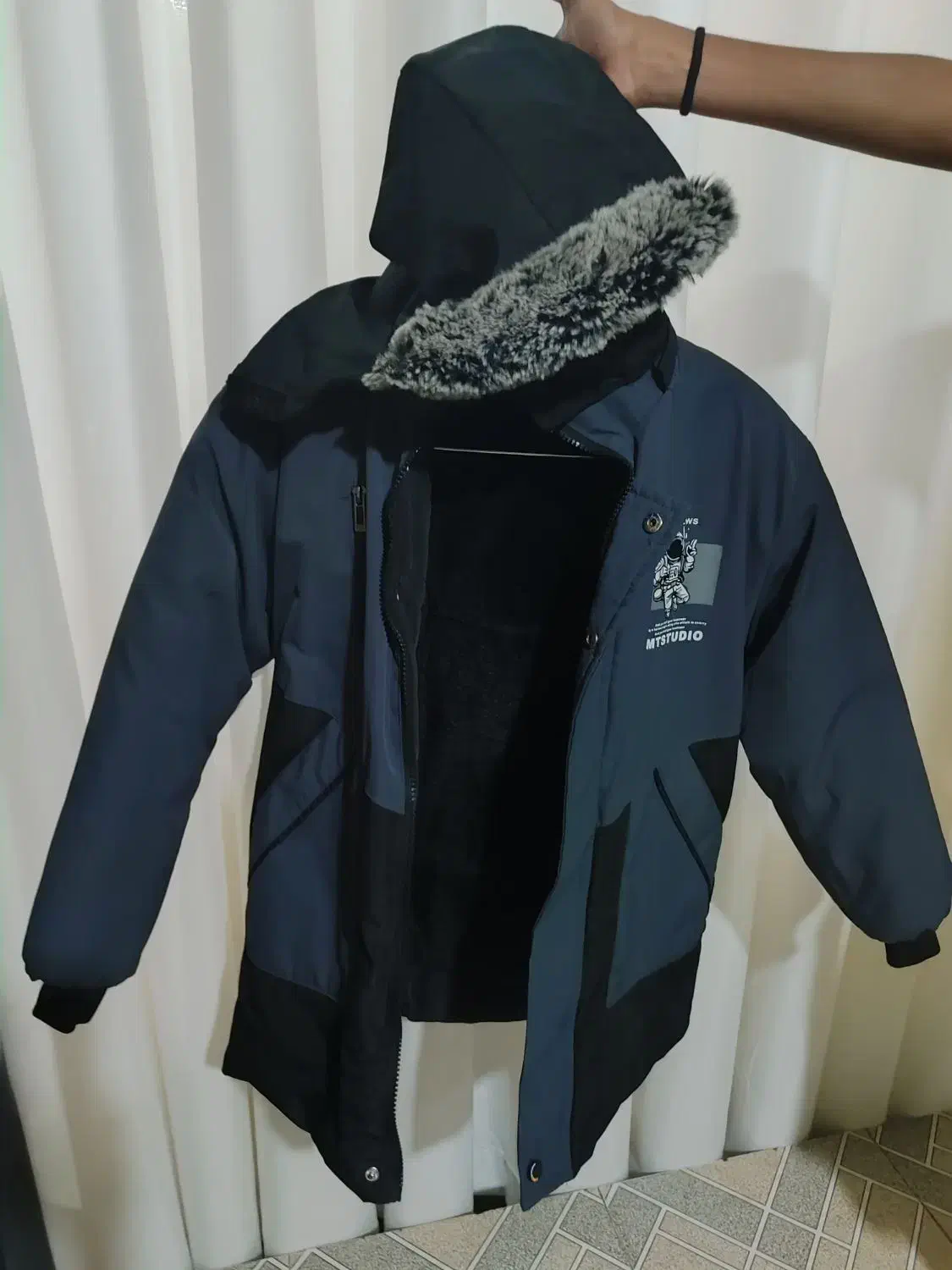 لباس بچگانه|کفش و لباس بچه|میناب, |دیوار