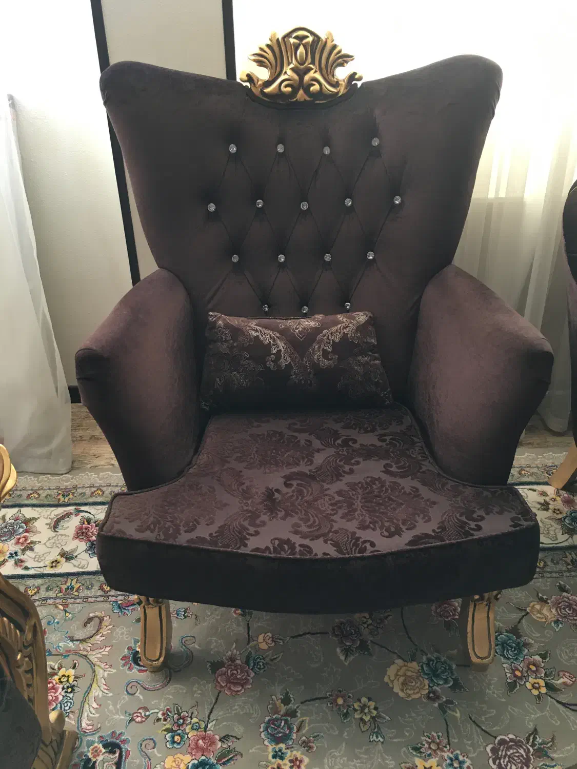 مبلمان ۷ نفره تمیز|مبلمان خانگی و میز عسلی|شاهین‌شهر, فدک|دیوار