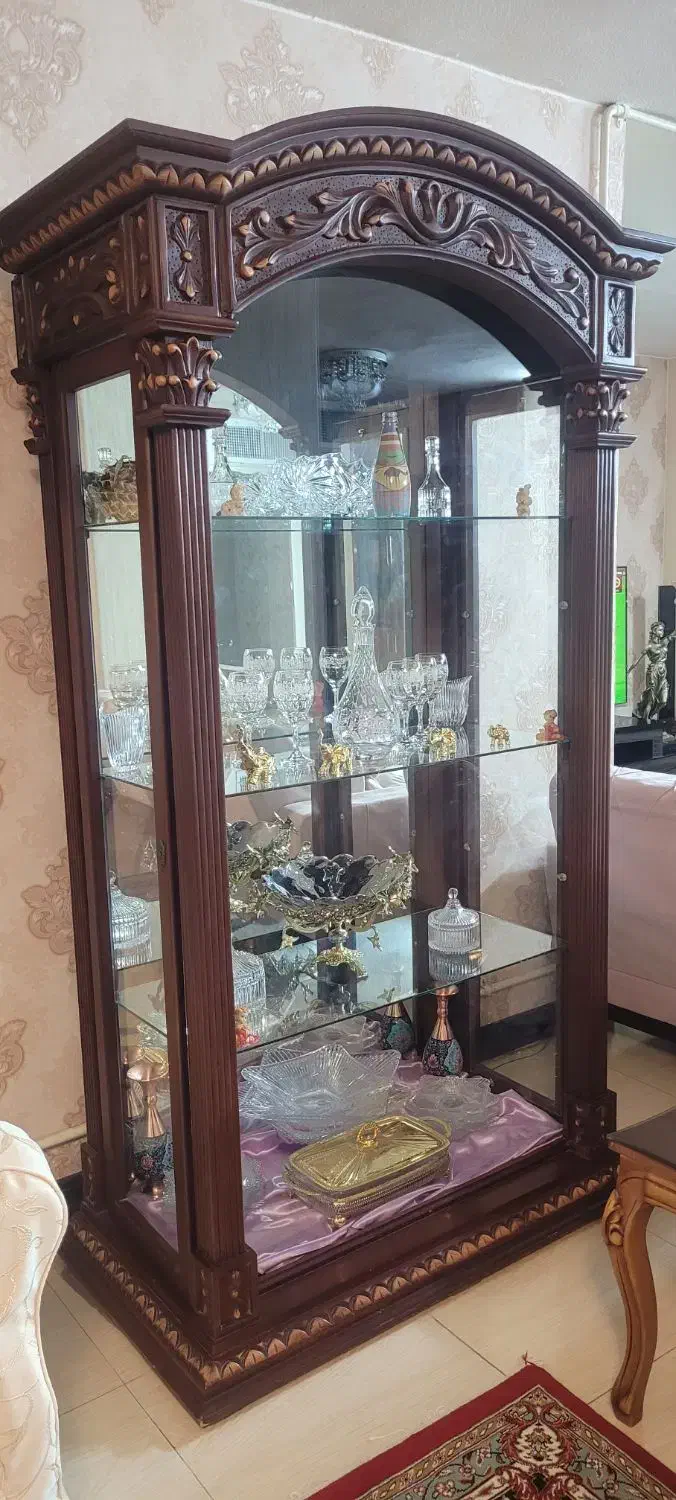 بوفه چوبی|بوفه، ویترین، کنسول|تهران, قصر فیروزه ۱|دیوار