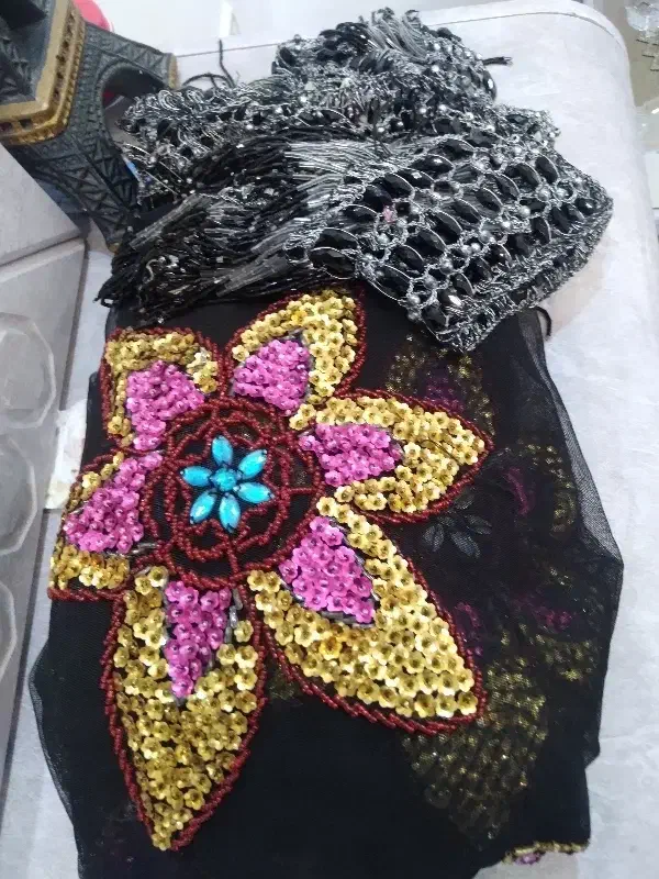 لباس کردی سقزی|لباس|سنقر, |دیوار