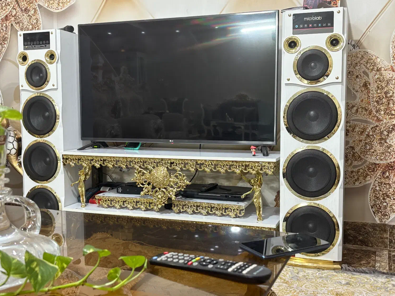 تلوزیون|تلویزیون و پروژکتور|نیشابور, کریم آباد|دیوار