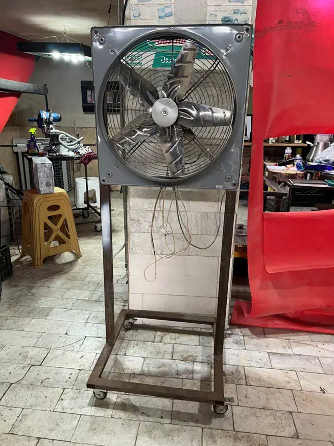 فن خزر ۶۰*۶۰ پایه دار متحرک|پنکه و تصفیهکنندهٔ هوا|ارطه, |دیوار