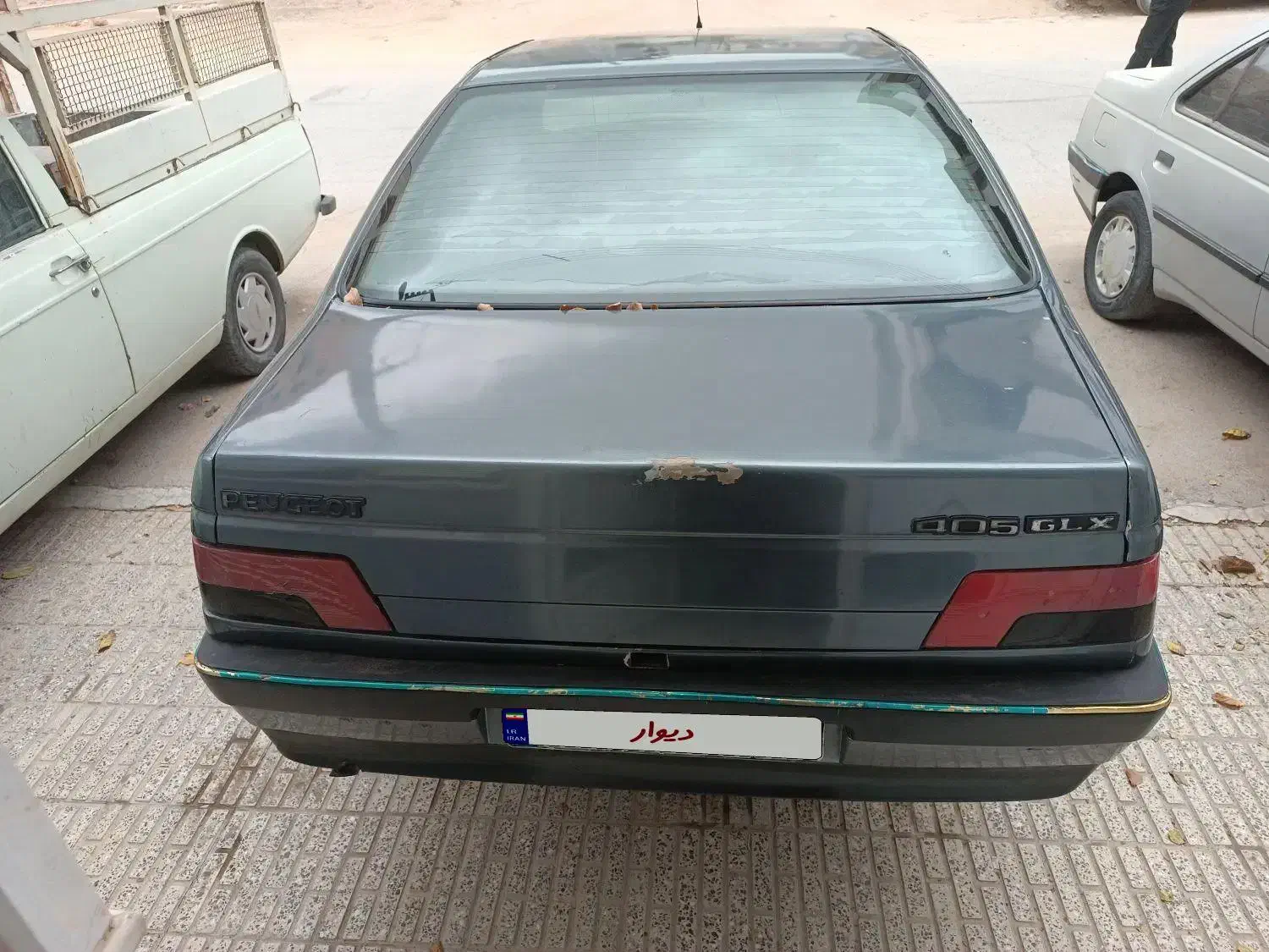 پژو 405 مدل 81|خودرو سواری و وانت|شهرکرد, |دیوار