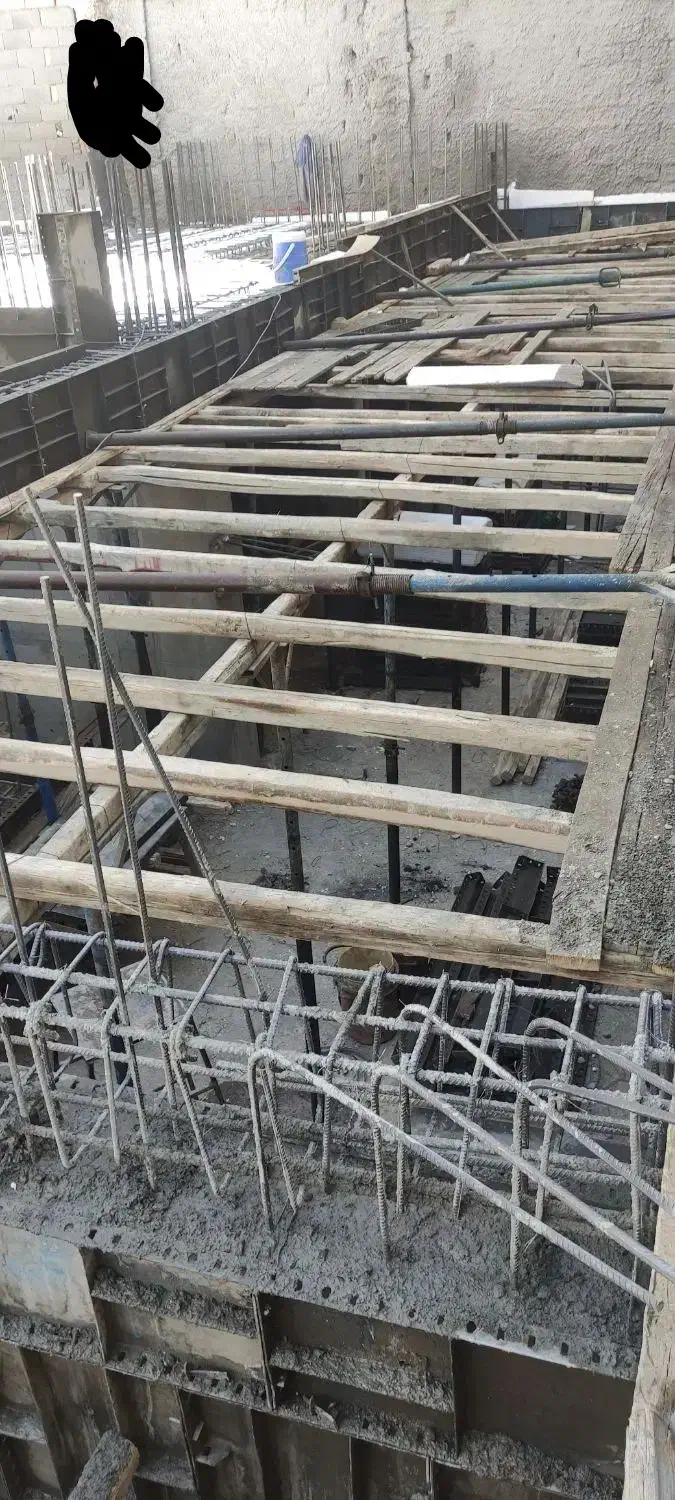 بالابر تک فاز|مصالح و تجهیزات ساختمان|شهرکرد, |دیوار