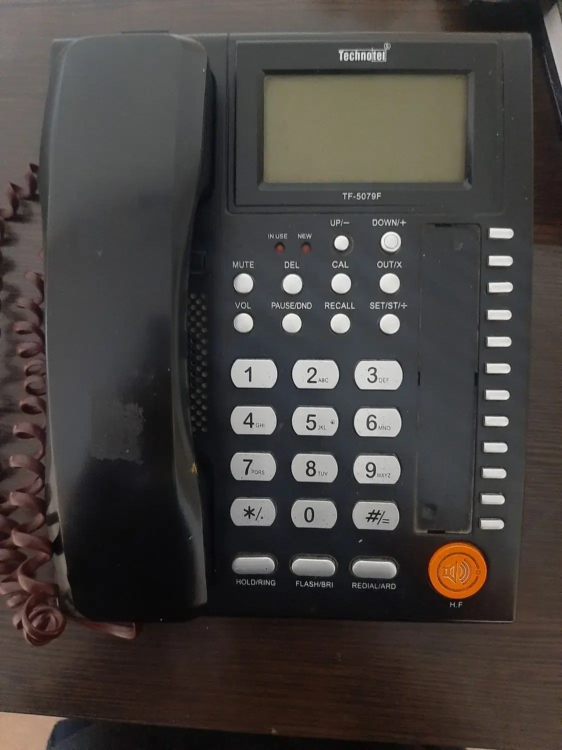 تلفن|تلفن رومیزی|شهریار, شهریار|دیوار