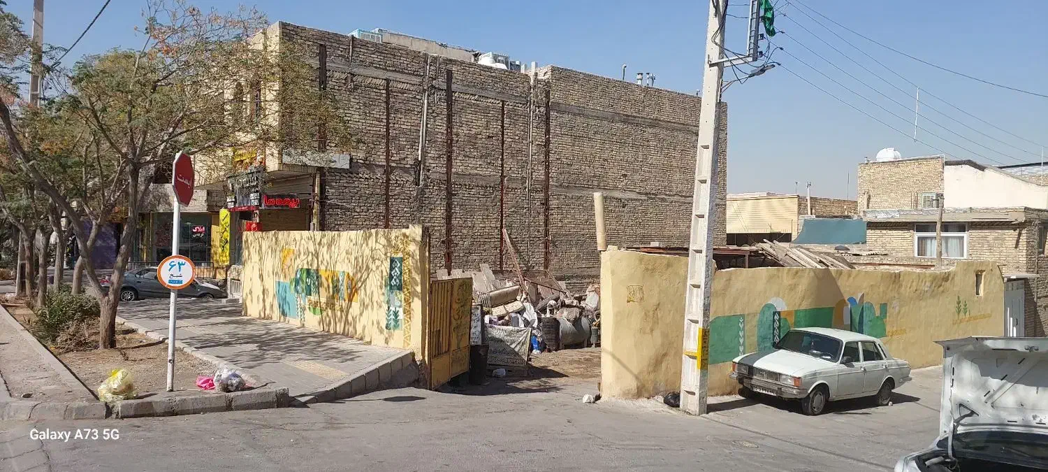 فروش زمین ۲۵۰ متری در قائمیه|فروش زمین و ملک کلنگی|اصفهان, قائمیه|دیوار