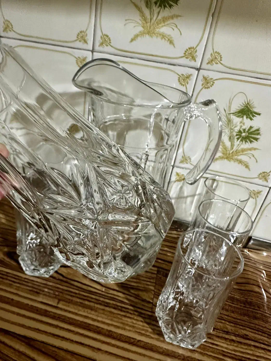 پارچ و لیوان|ظروف سرو و پذیرایی|شیراز, دینکان|دیوار