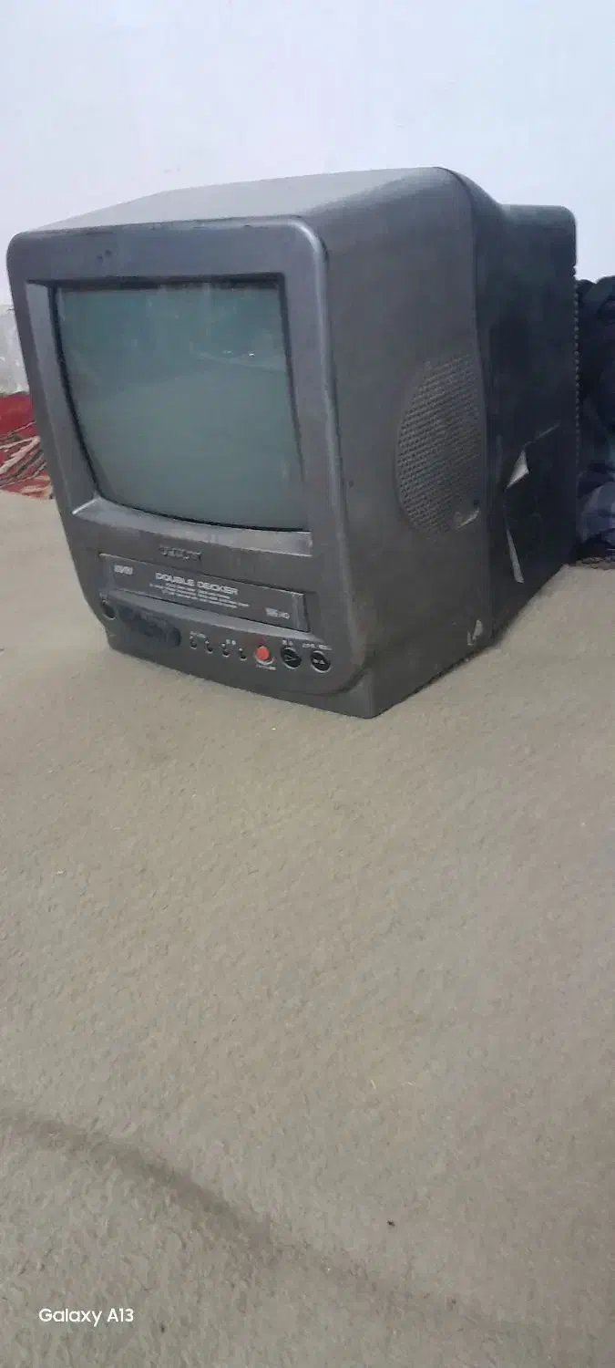 تلویزیون اتیقه قدیمی ویدیو سرخود|تلویزیون و پروژکتور|فریمان, |دیوار