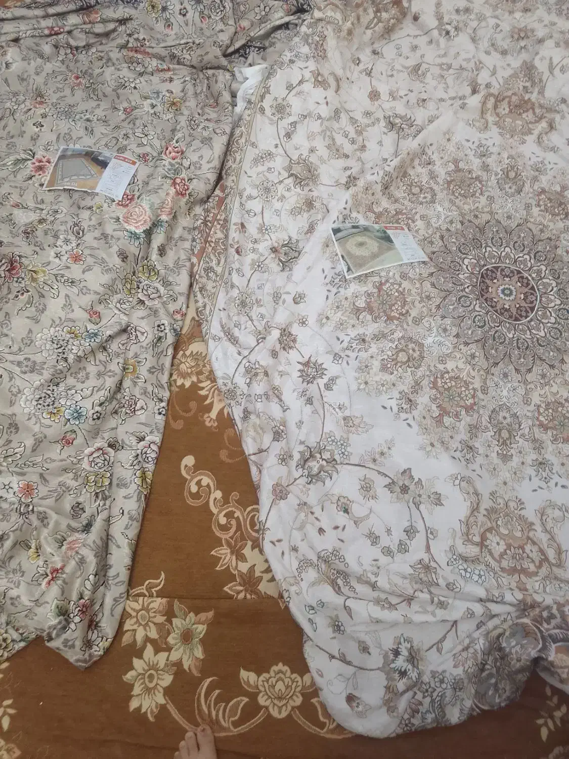 ۲عدروفرشی کش دار جنس خوب وعالی|روفرشی|نیشابور, رحیم آباد|دیوار