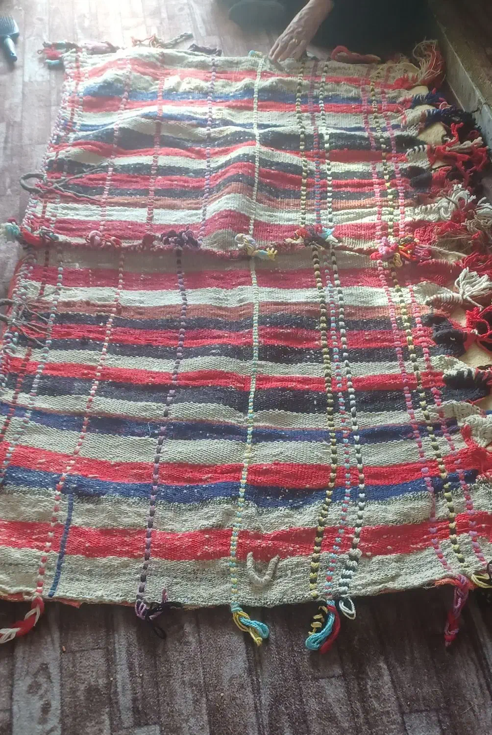 جل وهرجین لری|گلیم، جاجیم، گبه|مسجد سلیمان, |دیوار