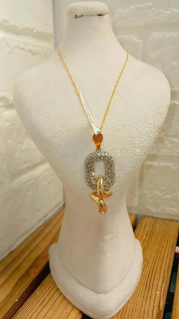 پلاک خاض|جواهرات|مراغه, |دیوار