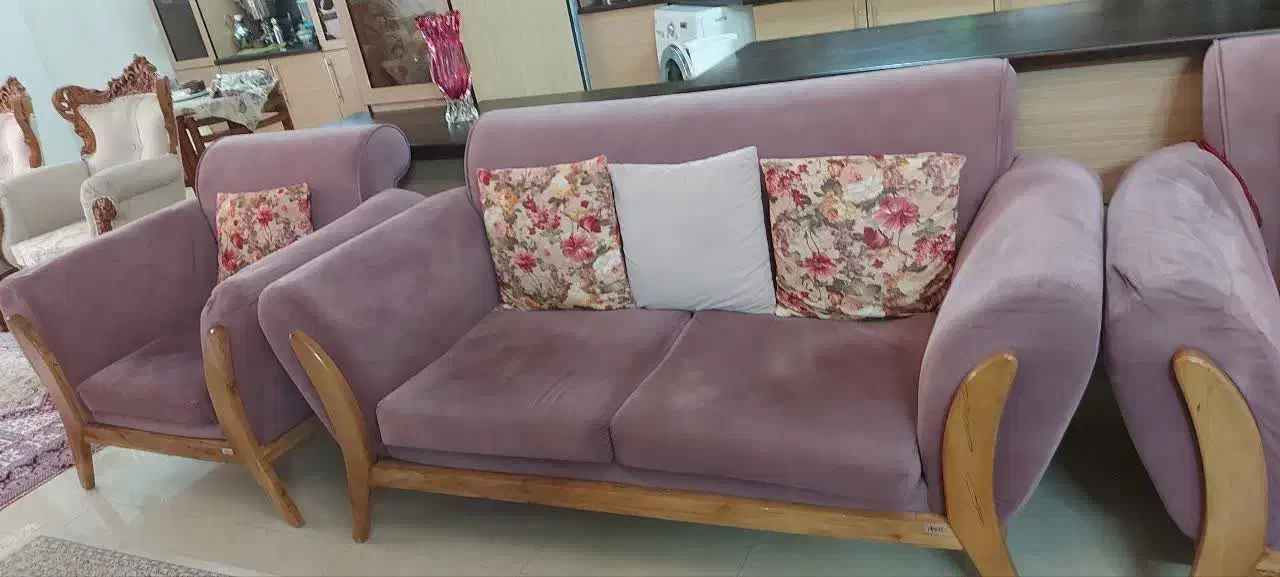 مبل راحتی کم کار|مبلمان خانگی و میز عسلی|اصفهان, ملک|دیوار