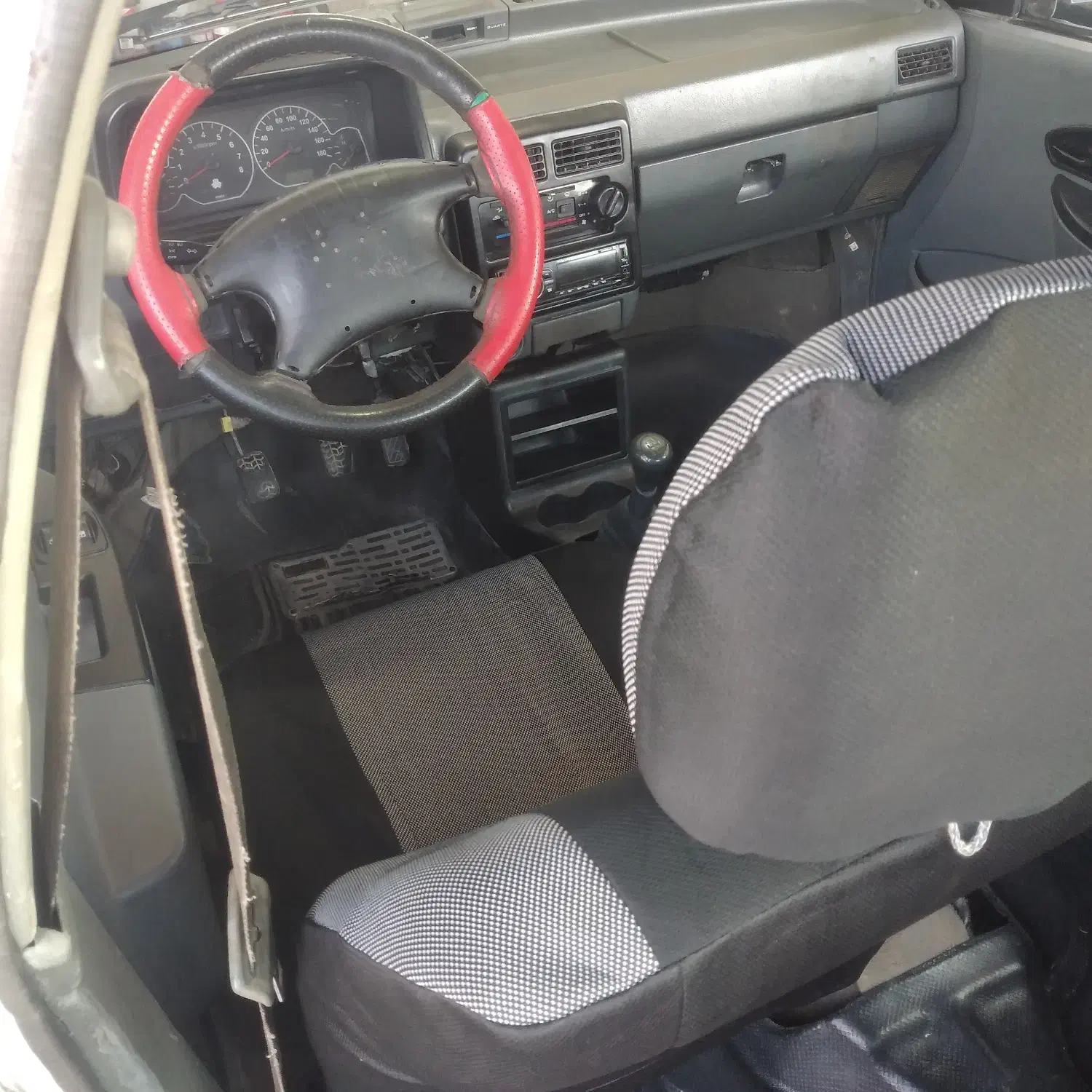 پراید مدل ۸۴سفیدتک|خودرو سواری و وانت|آزادشهر, |دیوار