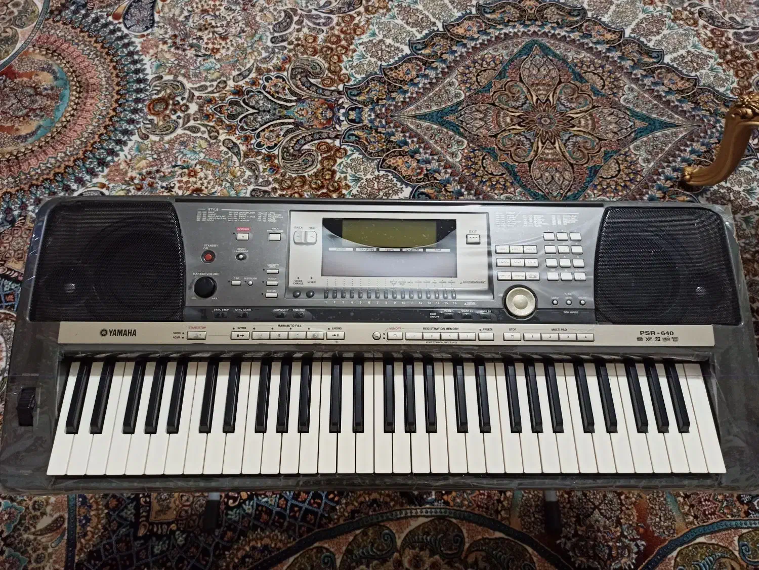 ارگ یاماها۶۴۰ در حد|پیانو، کیبورد، آکاردئون|مرودشت, ابوذر شمالی‎|دیوار