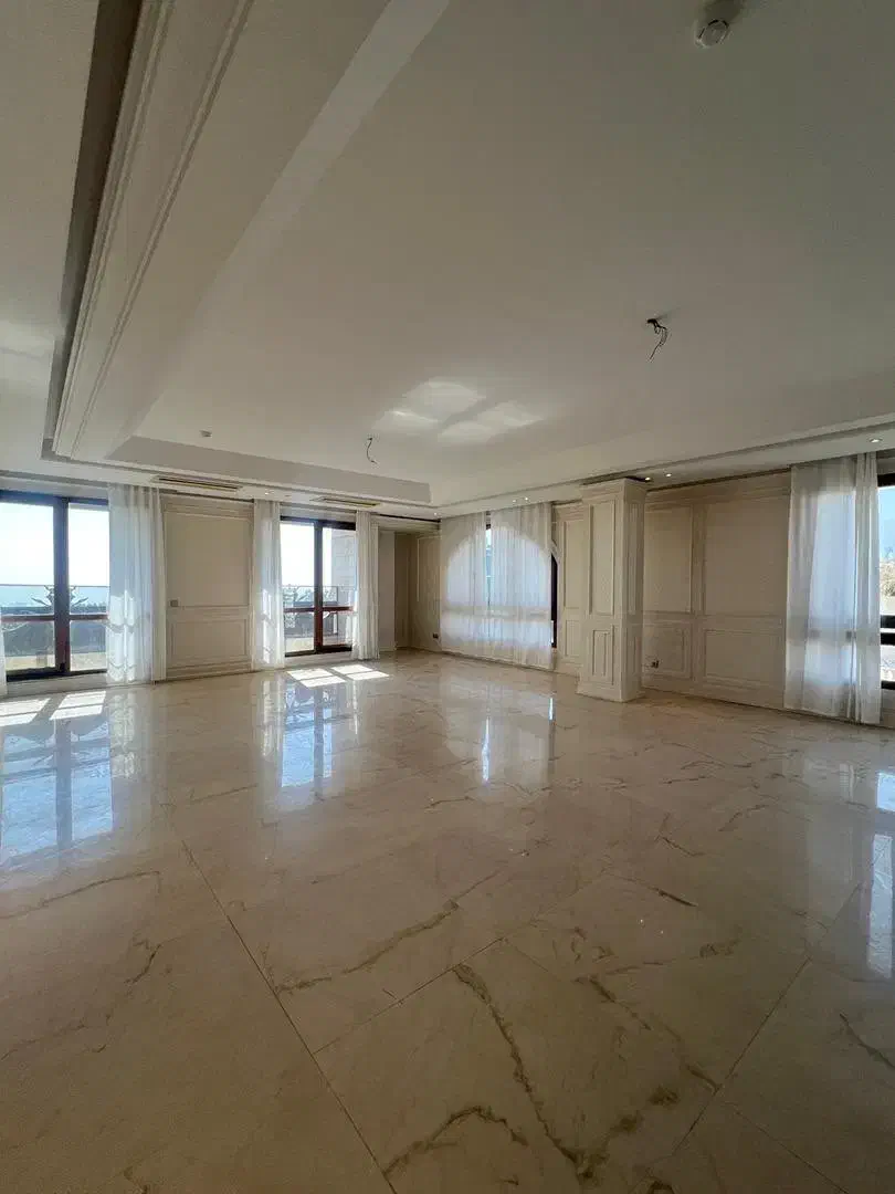 ۲۴۰ متر تکواحدی/ویو مشجر/آشپزخانه فول فرنیش|اجارهٔ آپارتمان|تهران, قیطریه|دیوار