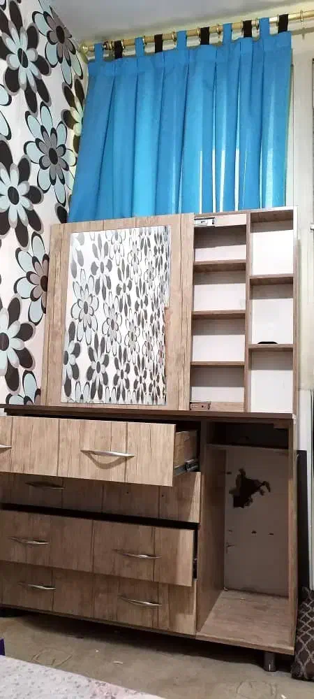 میز ارایش بزرگ و جادار|مبلمان خانگی و میز عسلی|تهران, منیریه|دیوار