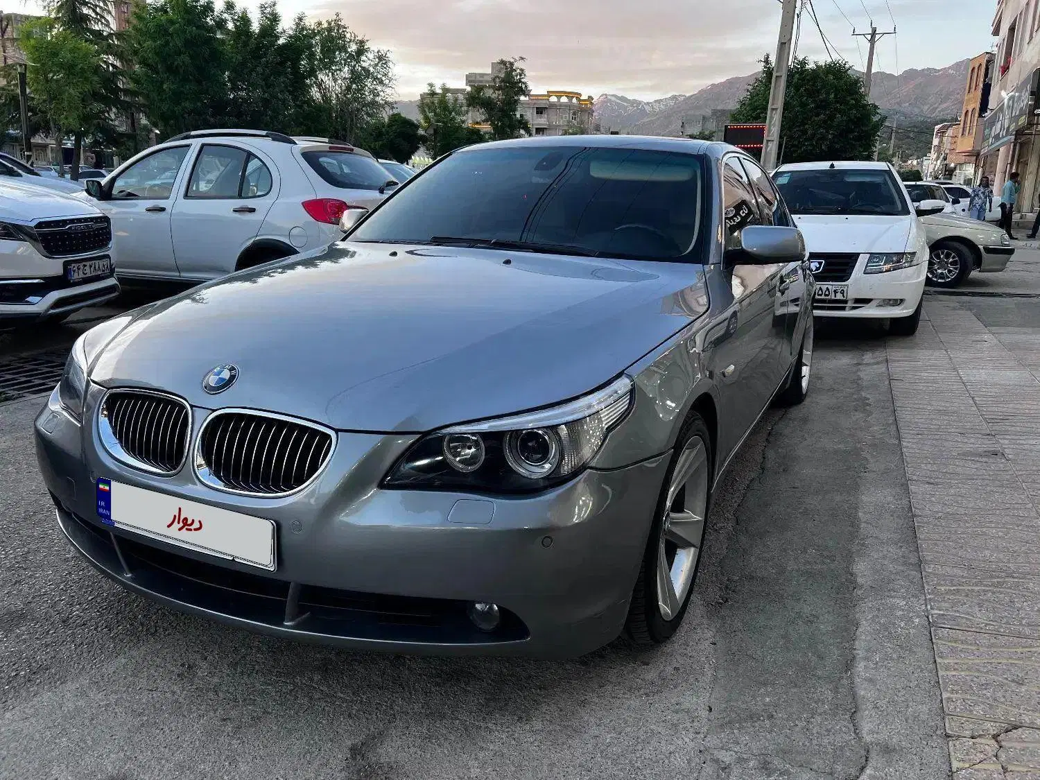 bmw525|خودرو سواری و وانت|شیراز, سینما سعدی|دیوار
