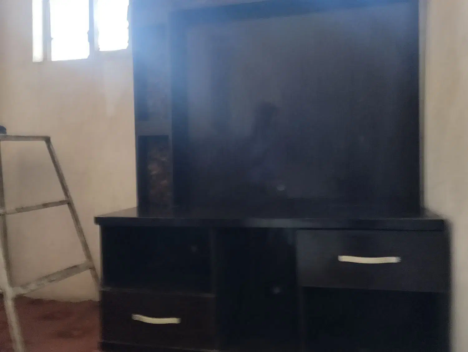 مبل و میز تلویزیون|مبلمان خانگی و میز عسلی|قم, شهرک امام حسن|دیوار