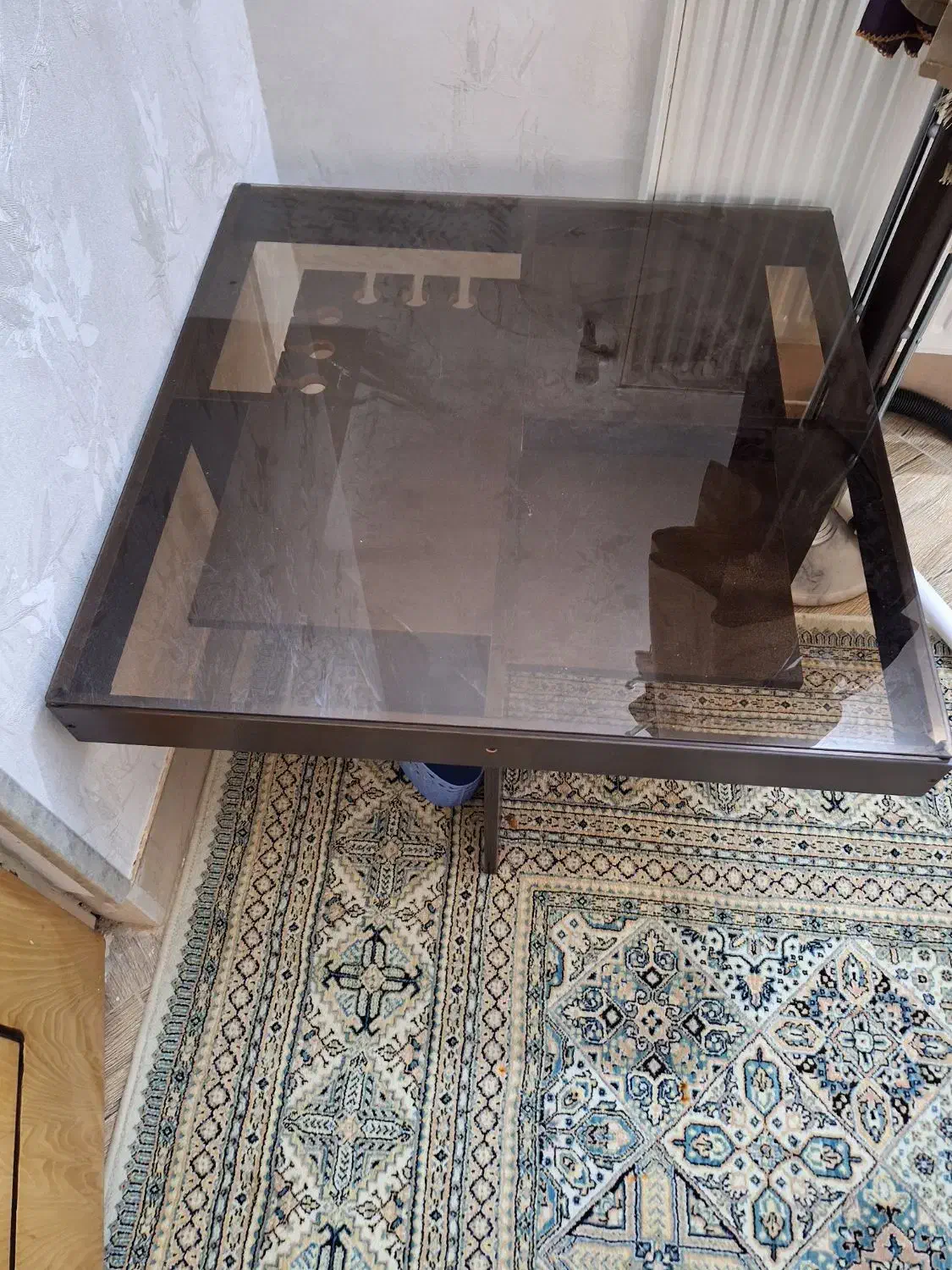 جلومبلی|مبلمان خانگی و میز عسلی|خمینی‌شهر, |دیوار