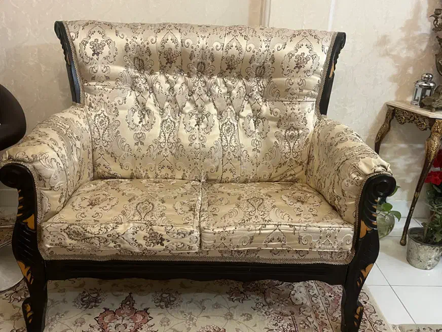 مبل ۷ نفره همراه روکش پارچه مبلی|مبلمان خانگی و میز عسلی|رشت, بلوار گیلان|دیوار