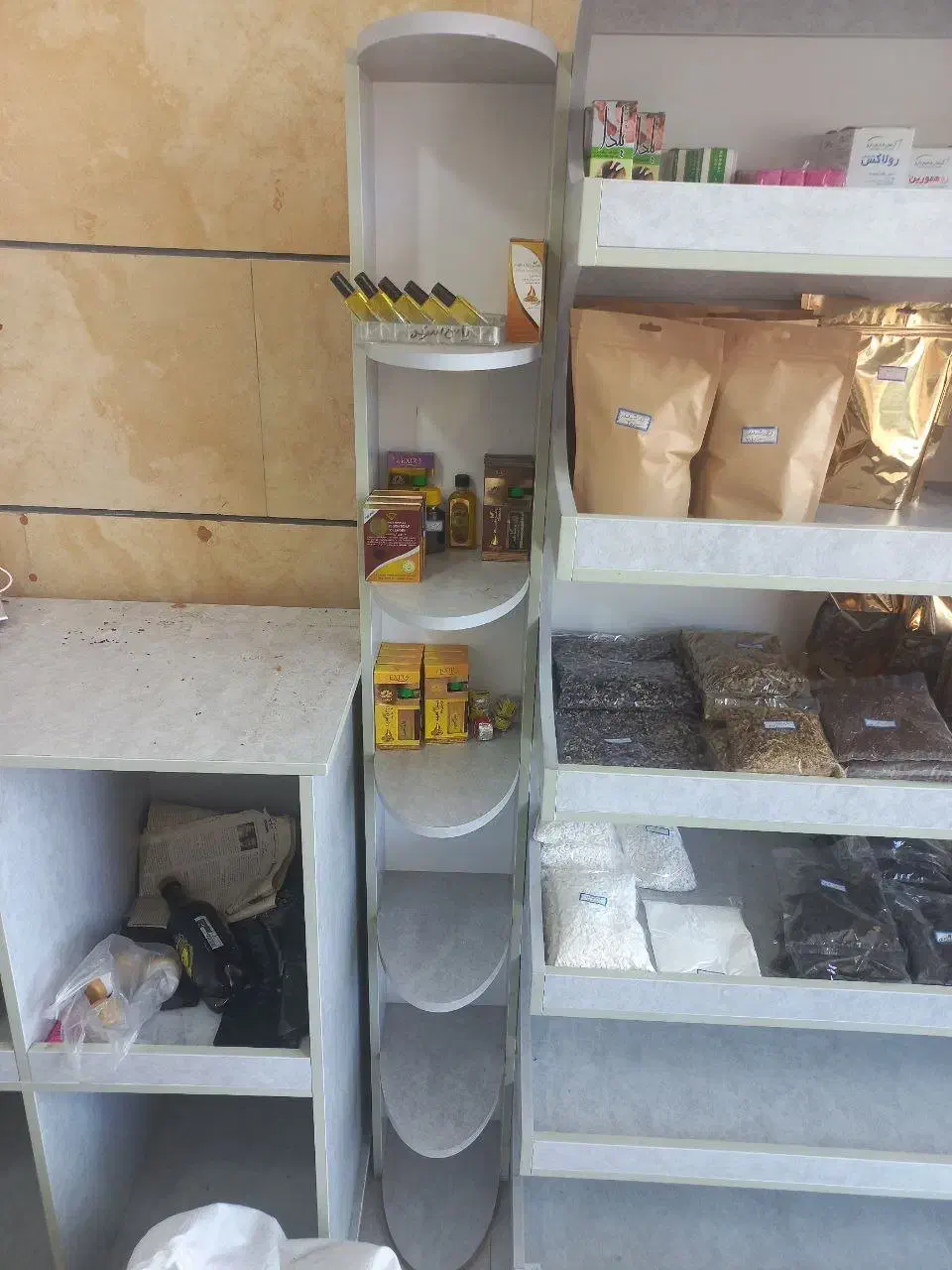 فروش لوازم فروشگاهی|کتابخانه، شلف، قفسه‌های دیواری|رودسر, |دیوار