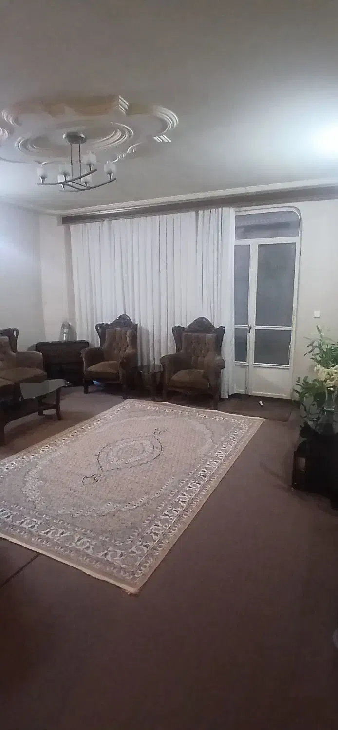 واحد اجاره ۸۸ متری زنبیل آباد خ فجر|اجارهٔ آپارتمان|قم, زنبیل آباد|دیوار