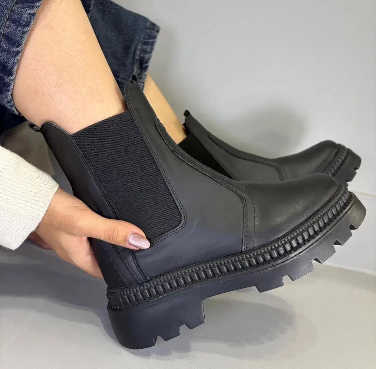 نیم بوت (چرم مصنوعی با کیفیت)|کیف، کفش، کمربند|ساری, |دیوار