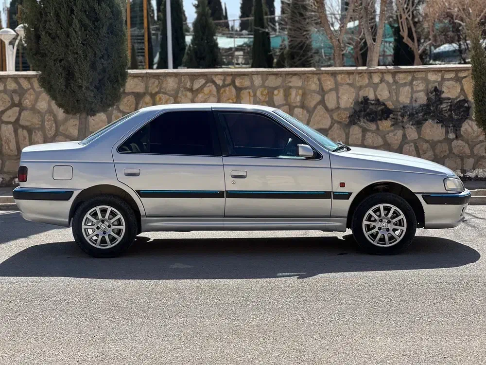 پارس مدل89|خودرو سواری و وانت|شیراز, شهرک صادقیه|دیوار