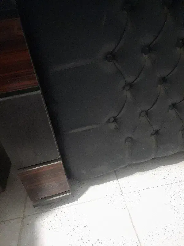 ۵ صندلی ۹ دکمه و میزمدیریت ال کشودار|مبلمان اداری|آبیک, |دیوار