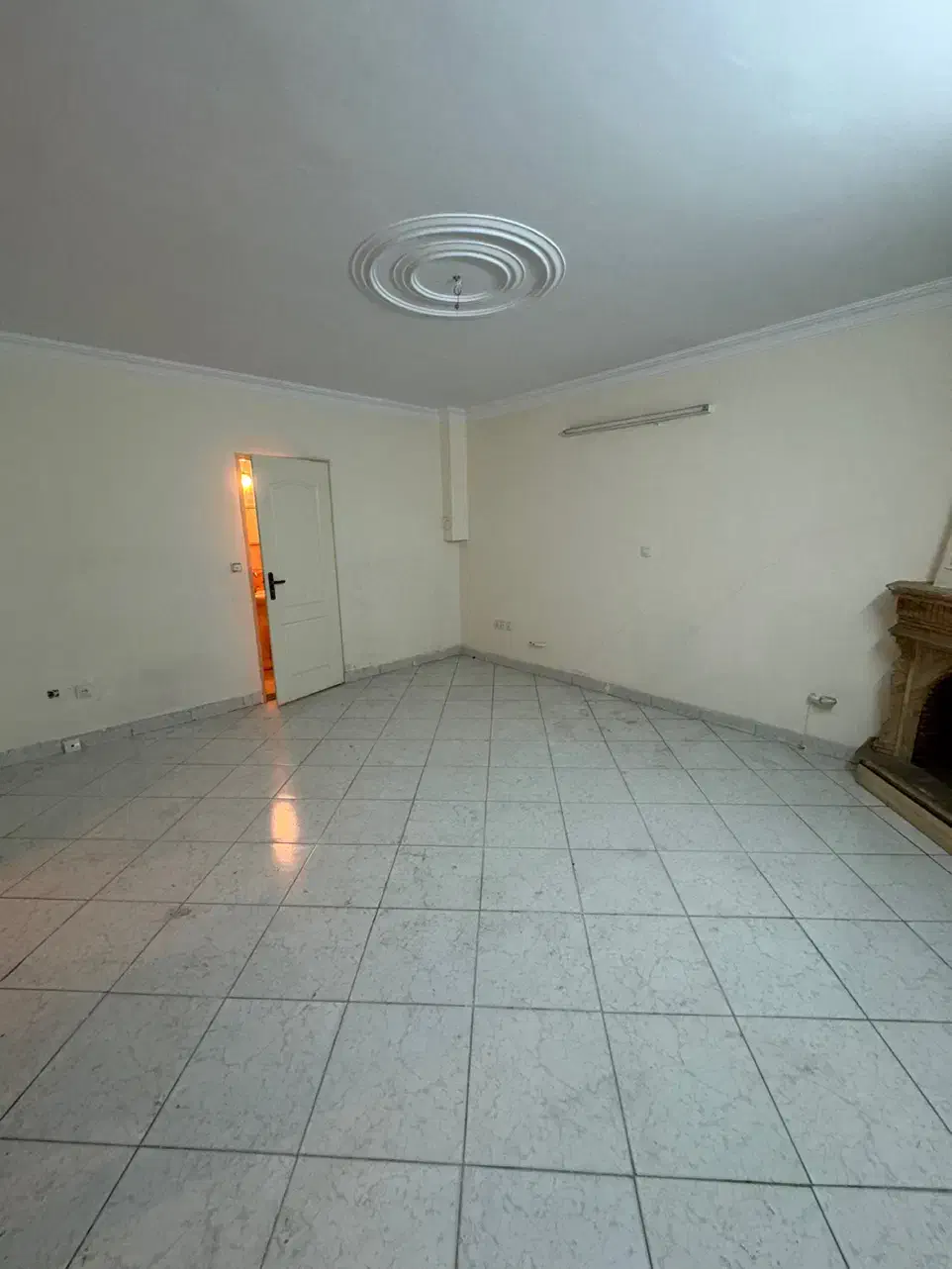 ۶۰ متر/کوچه انارک /تخلیه