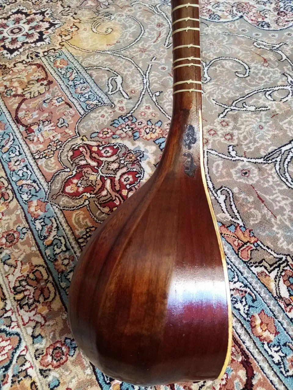 سه تار فرد|سازهای سنتی|زنجان, |دیوار