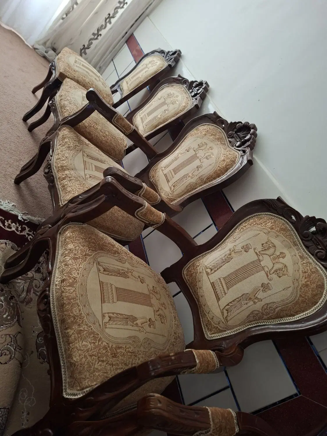 مبل|مبلمان خانگی و میز عسلی|ابریشم, |دیوار