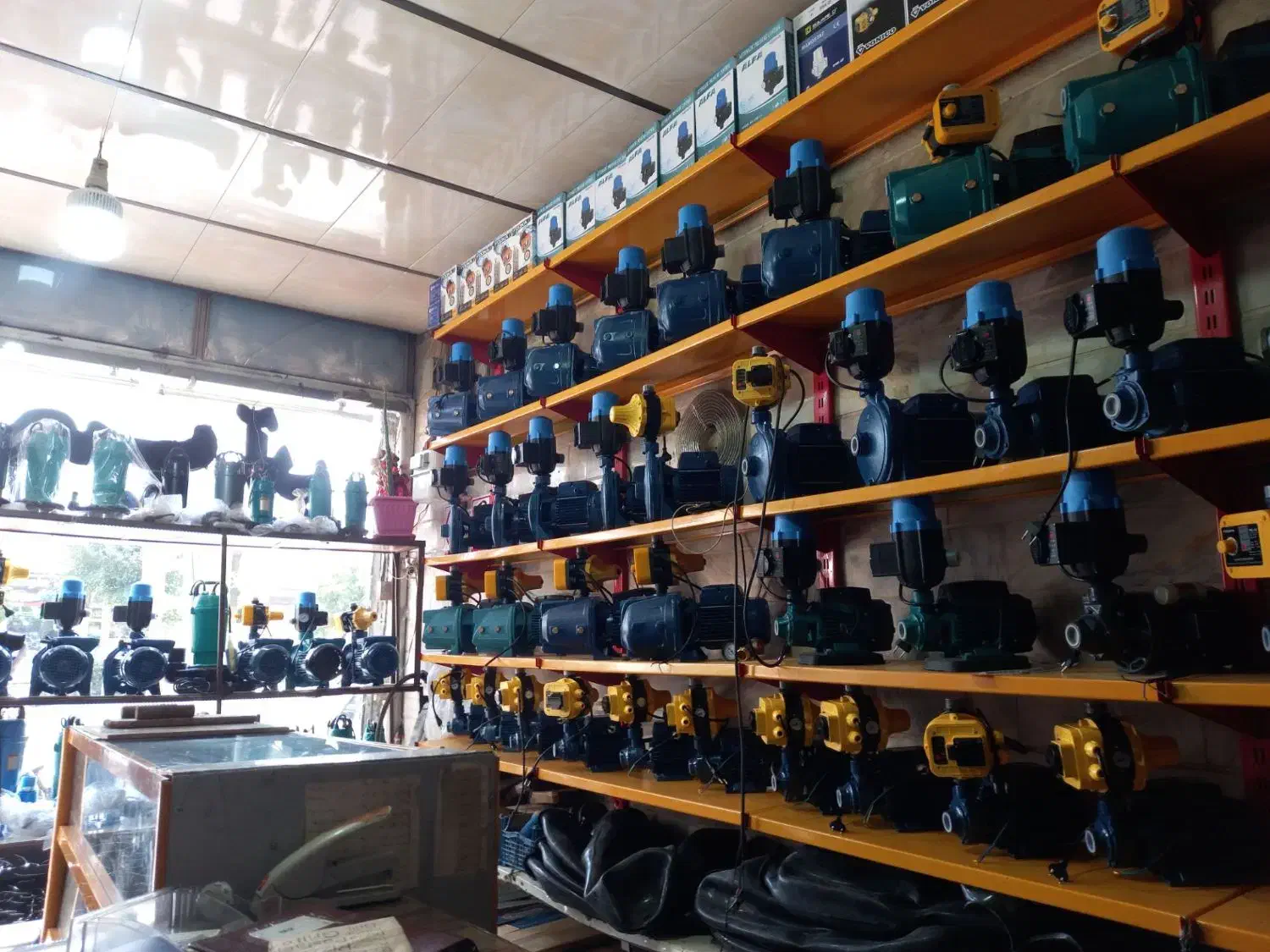 تعمیرات.نصب وسرویس پمپ آب شبانه روزی کرج|خدمات پیشه و مهارت|کرج, حصارک بالا|دیوار