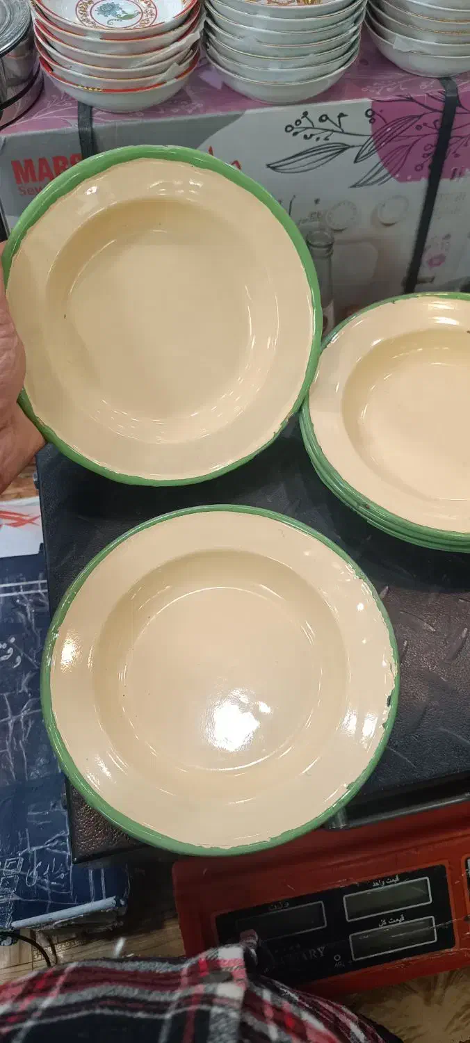 بشقاب لعابی|کلکسیون اشیاء عتیقه|مرند, |دیوار